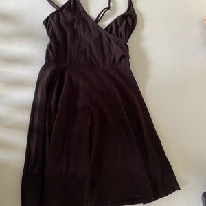 Like new condition. Bkack dress. Adjustable straps. Size S